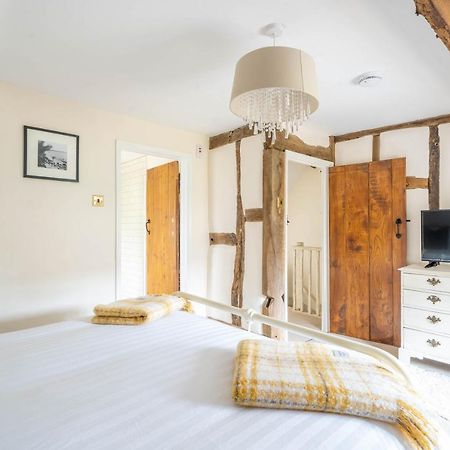 Cotswold Thatched Cottage Mickleton  외부 사진