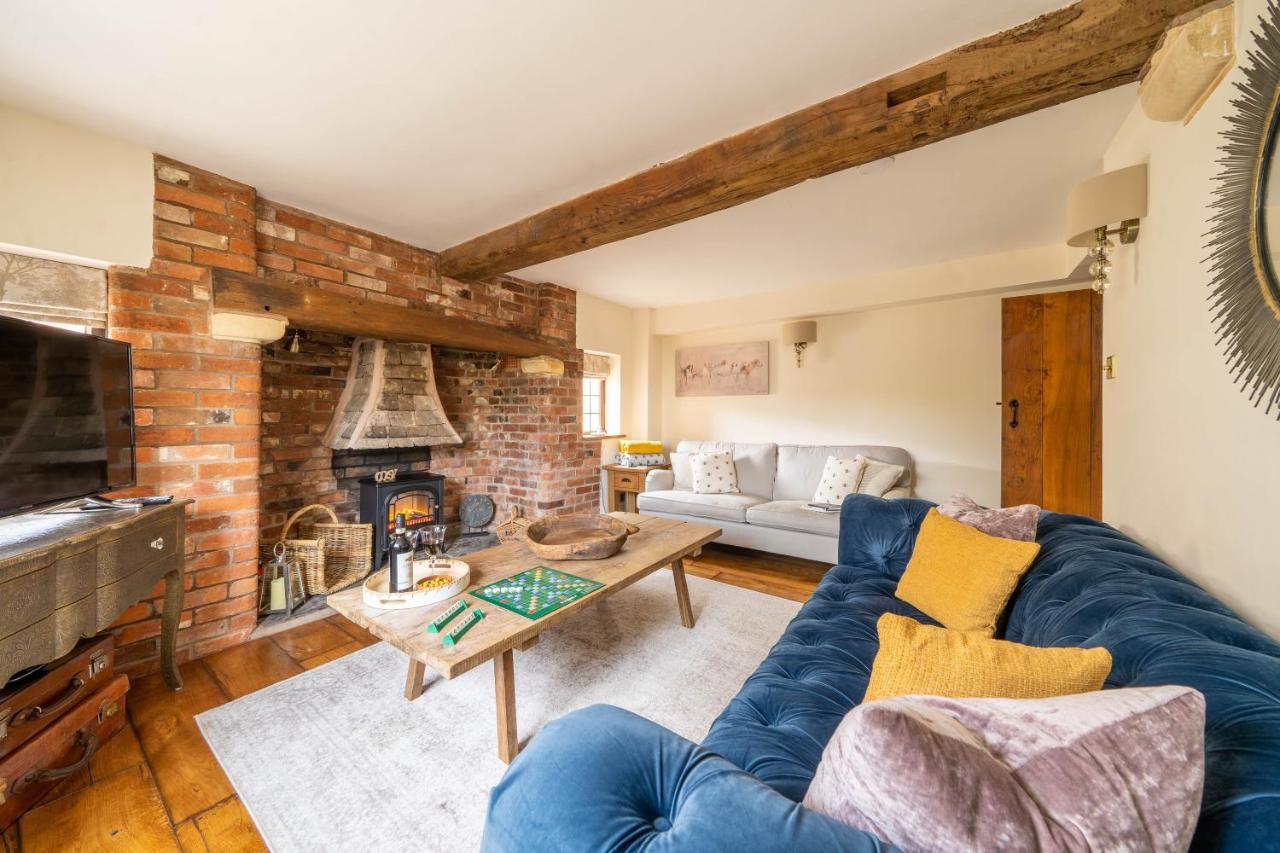 Cotswold Thatched Cottage Mickleton  외부 사진