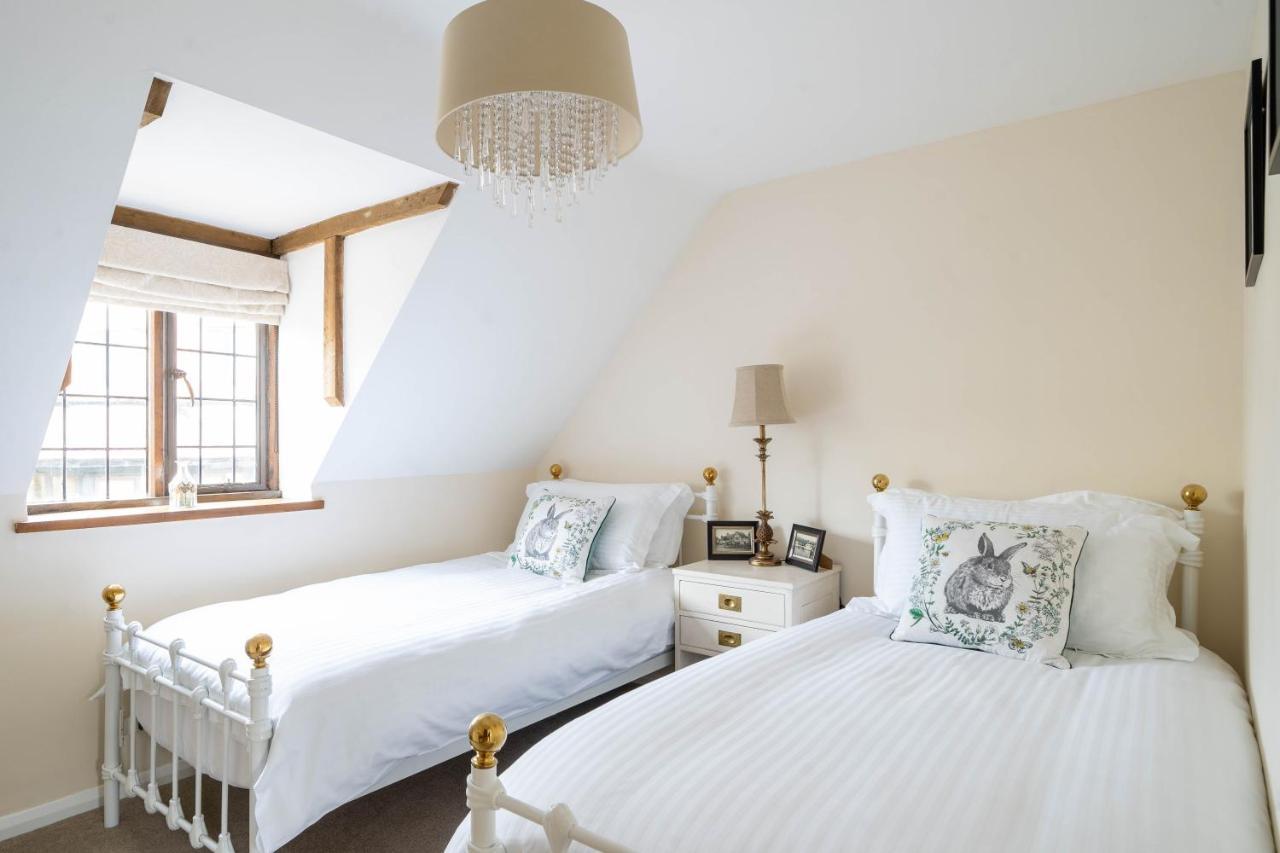Cotswold Thatched Cottage Mickleton  외부 사진