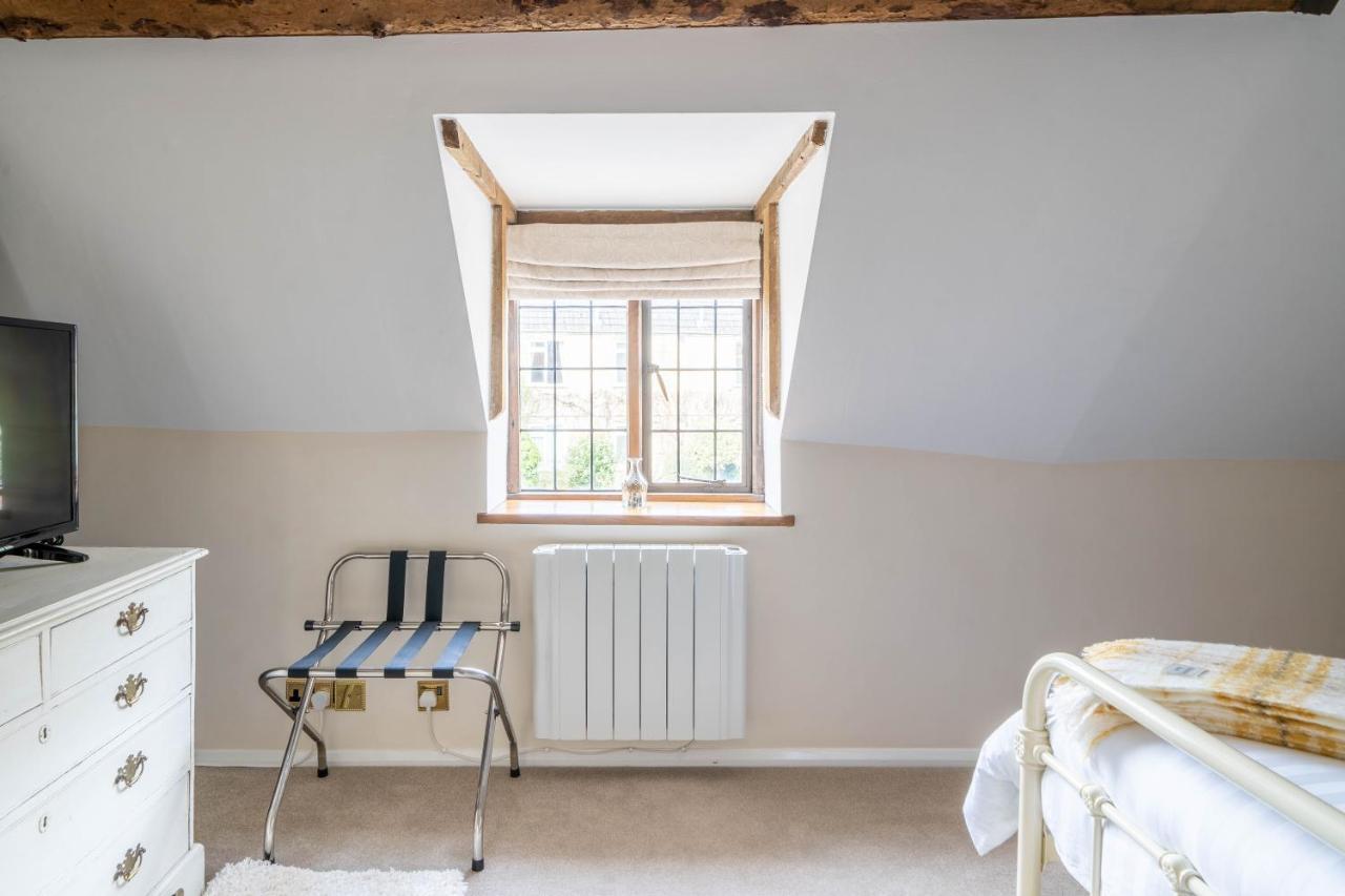 Cotswold Thatched Cottage Mickleton  외부 사진